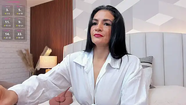 Mommy Naughty online show from 10, 10, 2025