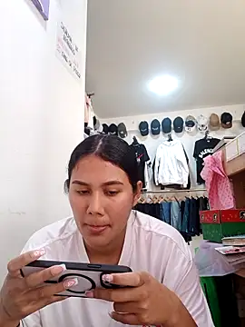 burbuja02 online show from 11, 9, 2025