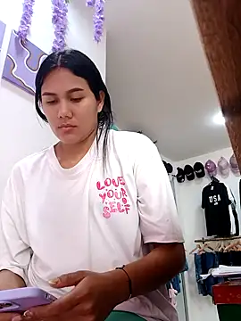 burbuja02 online show from 8, 10, 2025