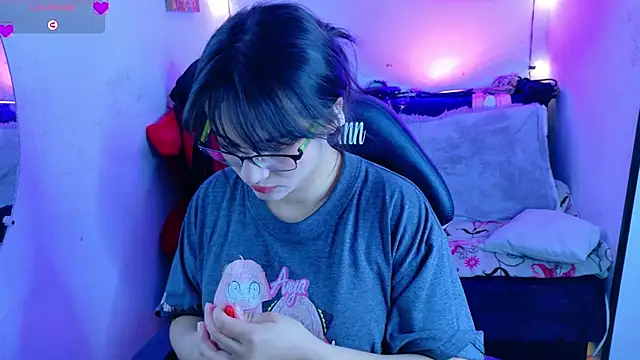 MiaVelvetDoll online show from 20, 9, 2025