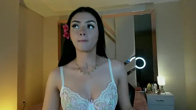 EmmaStonns online show from 10, 11, 2025