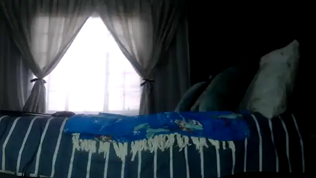 SEXYHUGEASS21 online show from 10, 9, 2025