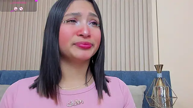 Snapshot of angel_ponce chatting on 10, 9, 2025 angel ponce online show from 10, 9, 2025