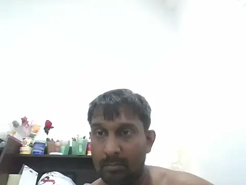 Snapshot of Chathutharu chatting on 18, 11, 2025 Chathutharu online show from 18, 11, 2025