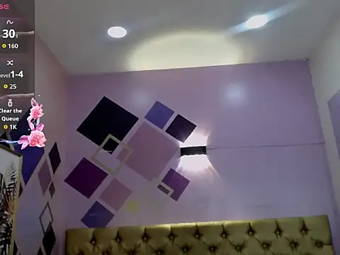 Snapshot of tiiny_emilly chatting on 28, 2, 2026 tiiny emilly online show from 28, 2, 2026