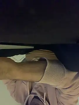 BurcuMertizmir online show from 7, 11, 2025