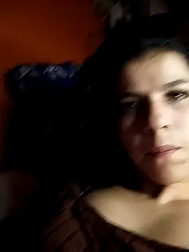 lucerocutte online show from 14, 4, 2026