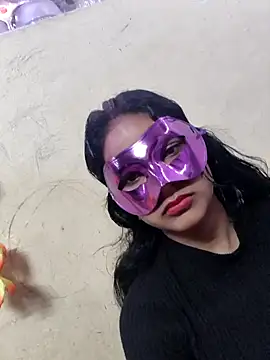 Hot Alia04 online show from 28, 10, 2025