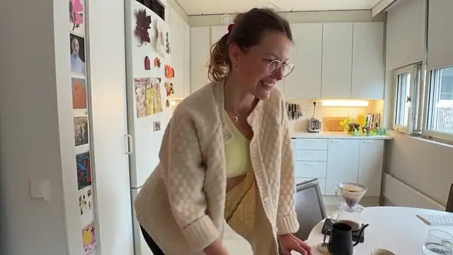 Snapshot of Scorpion_Peach chatting on 16, 9, 2025 Scorpion Peach online show from 16, 9, 2025