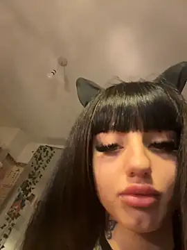 Snapshot of AnastasiaJune chatting on 2, 12, 2025 AnastasiaJune online show from 2, 12, 2025