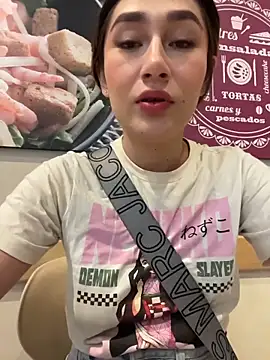 Isa Villamarin online show from 24, 10, 2025