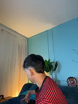 Leo Savage  online show from 30, 3, 2026