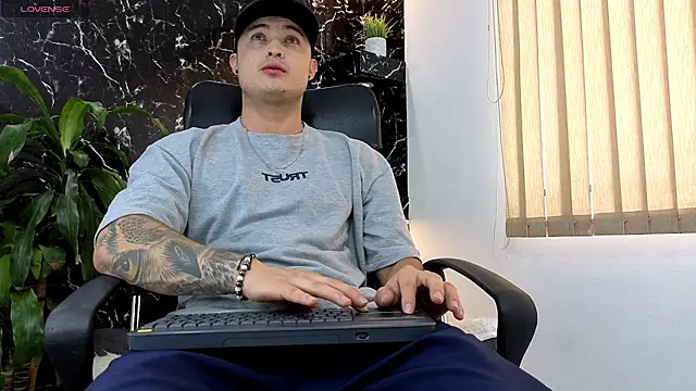 Alexander ferre online show from 7, 3, 2026