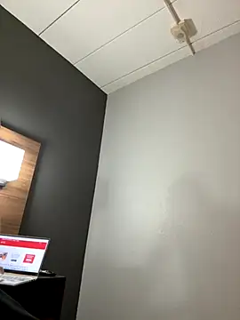 Snapshot of Throatgoat2026 chatting on 3, 11, 2025 Throatgoat2026 online show from 3, 11, 2025