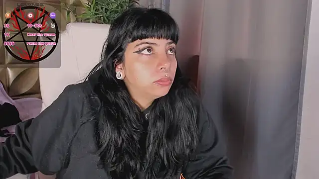 emily-santoss online show from 17, 10, 2025
