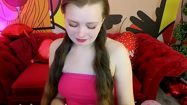 Snapshot of RedDoll_ chatting on 8, 2, 2026 RedDoll online show from 8, 2, 2026