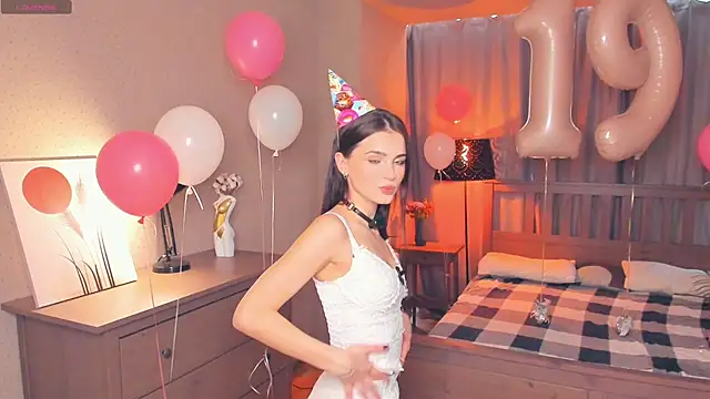 TeriRipka online show from 17, 10, 2025