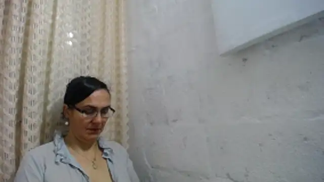 gabbyparker  online show from 18, 12, 2025