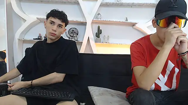 THREE GUYS HOT online show from 12, 11, 2025