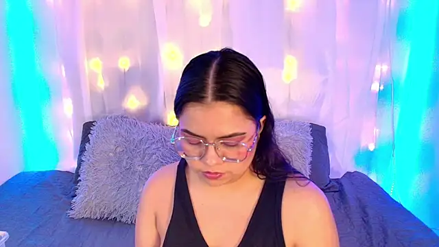 LilyRousee online show from 21, 11, 2025