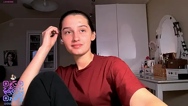 DarlineBrustera online show from 7, 2, 2026