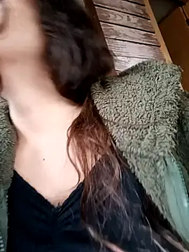 BomBomLuu online show from 13, 12, 2025