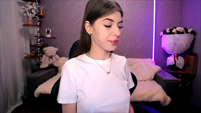 Dianaa Lee0 online show from 17, 2, 2026