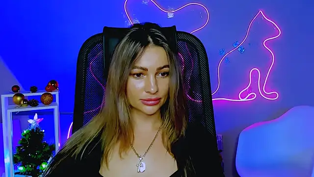 Snapshot of marymaryson chatting on 17, 12, 2025 marymaryson online show from 17, 12, 2025