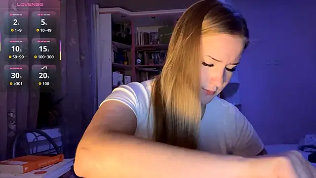 PandaFluff online show from 3, 10, 2025