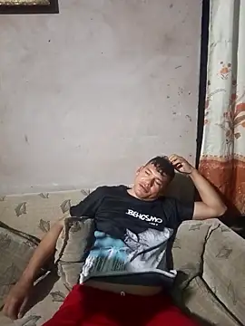 Snapshot of Franklin111230 chatting on 16, 4, 2026 Franklin111230 online show from 16, 4, 2026