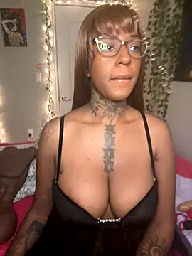 MistiSavannah online show from 30, 11, 2025