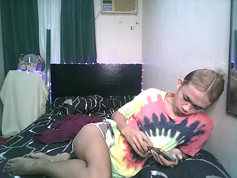 Snapshot of Sweet-shopia chatting on 25, 10, 2025 Sweet-shopia online show from 25, 10, 2025