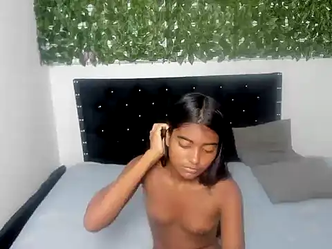 Snapshot of Irene_hot10 chatting on 15, 11, 2025 Irene hot10 online show from 15, 11, 2025