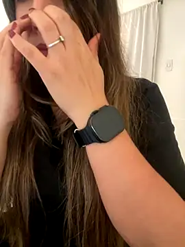 Snapshot of emma_hot2006 chatting on 27, 11, 2025 emma hot2006 online show from 27, 11, 2025