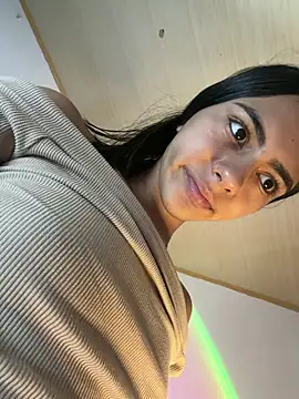 LilybethGray online show from 12, 4, 2026