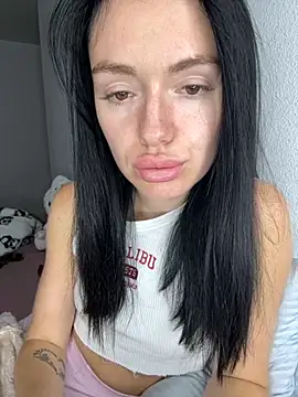 Snapshot of karrr__aaa chatting on 30, 9, 2025 karrr aaa online show from 30, 9, 2025