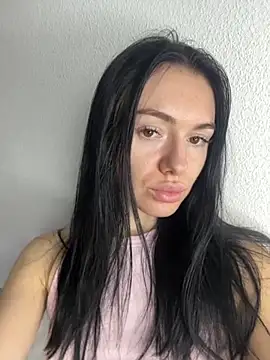 Snapshot of karrr__aaa chatting on 16, 11, 2025 karrr aaa online show from 16, 11, 2025