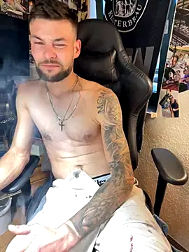 Mexxwell69 online show from 8, 10, 2025