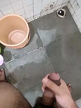 COme8989 online show from 15, 9, 2025