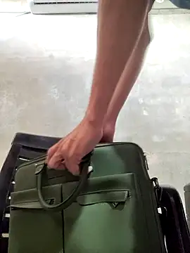 vickylis online show from 19, 9, 2025