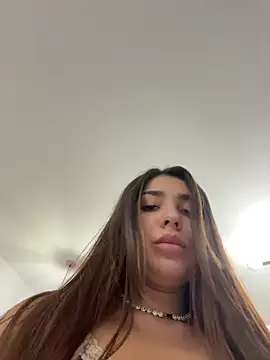 Snapshot of amaaray chatting on 29, 11, 2025 amaaray online show from 29, 11, 2025