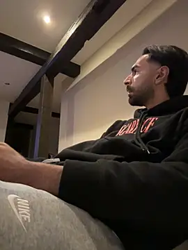 Snapshot of SergioGarcia93 chatting on 17, 10, 2025 SergioGarcia93 online show from 17, 10, 2025