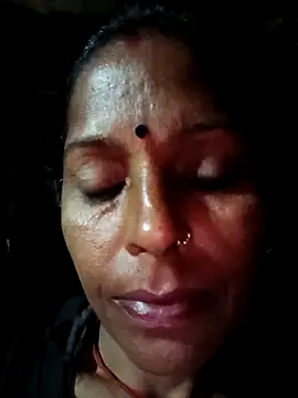 Snapshot of Suhana_pandit chatting on 11, 10, 2025 Suhana pandit online show from 11, 10, 2025