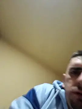 Snapshot of Lawrence067 chatting on 17, 12, 2025 Lawrence067 online show from 17, 12, 2025