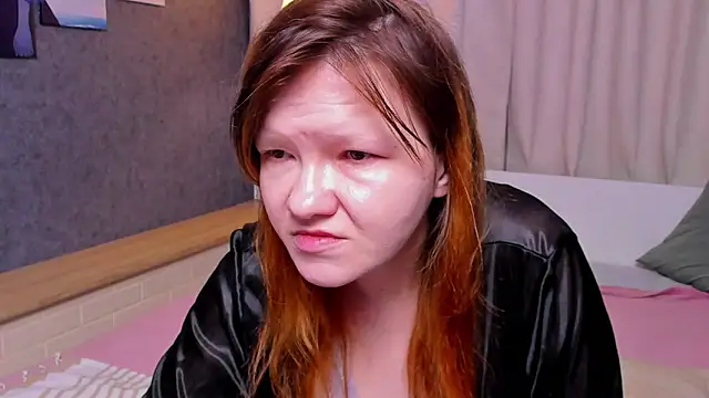 Nora lovvvv online show from 16, 12, 2025