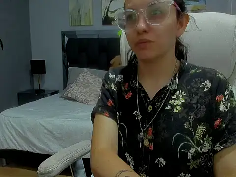 dalila macherano1 online show from 3, 11, 2025