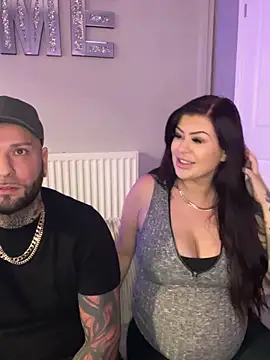 ciaraandbenzo online show from 18, 10, 2025