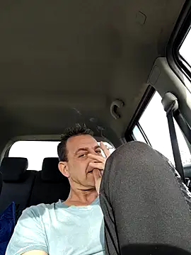 Snapshot of FleetedMusing chatting on 3, 11, 2025 FleetedMusing online show from 3, 11, 2025