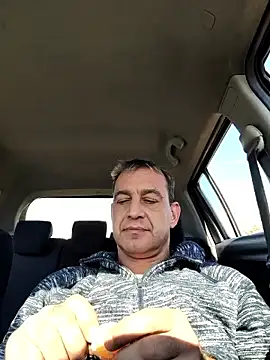 Snapshot of FleetedMusing chatting on 5, 11, 2025 FleetedMusing online show from 5, 11, 2025