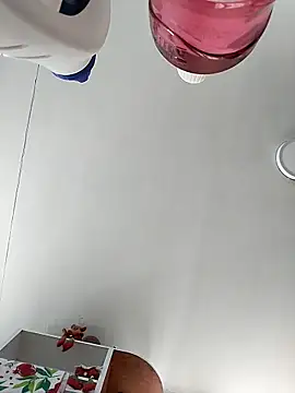 Crystal Star  online show from 5, 12, 2025